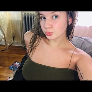 Meet your Posher, Faith